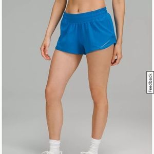 Lululemon hotty hot shorts ( poolside )